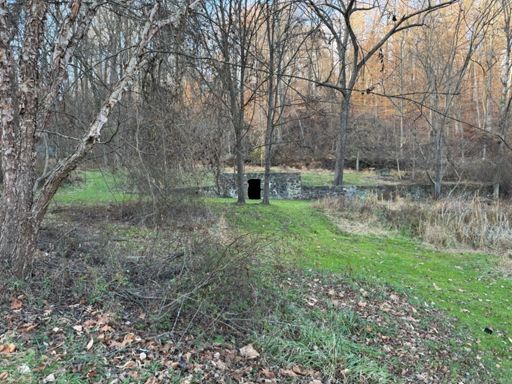 Dark entryway, no thanks