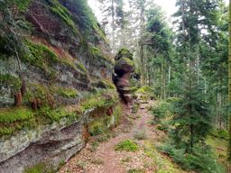 Falkenfels maisons troglodytes de Hellert