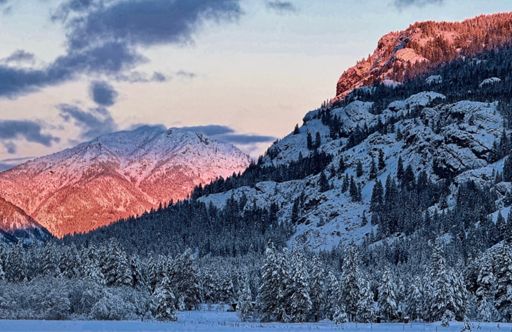 Alpinglow on Last Chance for a couple minutes.