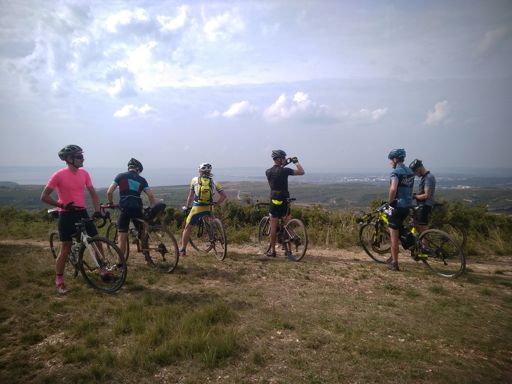 Après-midi à mon rythme après une pause un peu longue en famille, avec le second groupe rattrapé entre Velaux et la route de Roquefavour pour monter ensemble l'Arbois.