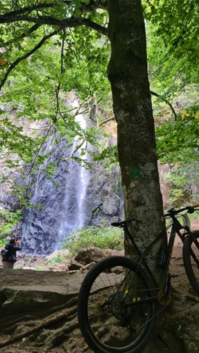 Lieu dit la cascade de la couille à Barnabé