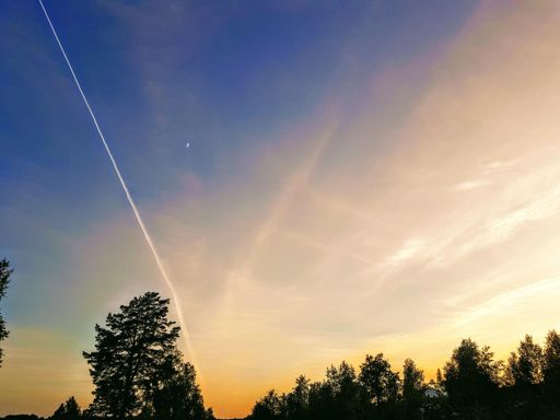 Sky is orange. Sky is good. Oranges are also good. = Orange is good.