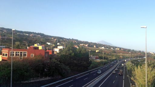 El Teide, desde el puentito sobre la autopista entre El Cantillo y Casas Altas