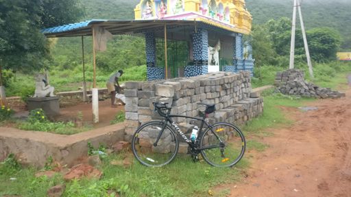 This pic is at the Junction of Simhachalam - Sontyam rd and the Dabbanda hill climb segment..