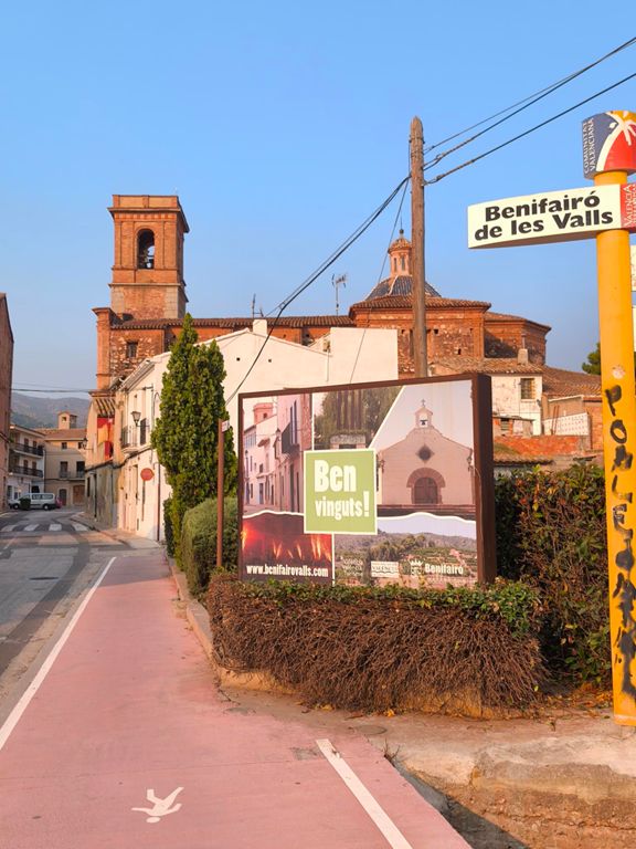 Paseo por les Valls