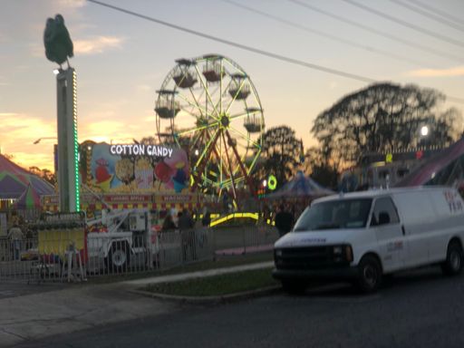 This looked like a lot of fun but when I called home to ask out a hot date, got majorly rejected...lol