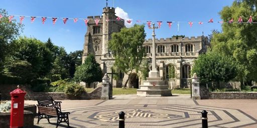 ⬆️ Tring (google images)