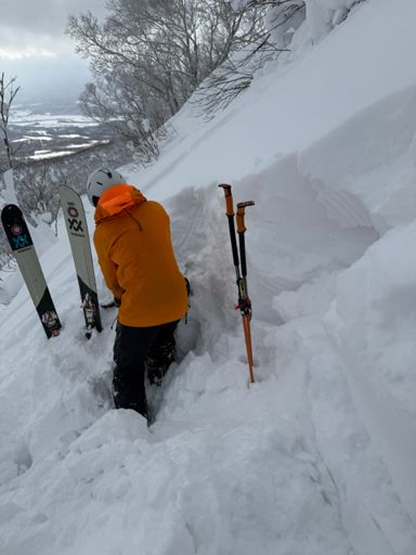 Checking snow pack for potential Avi’s 