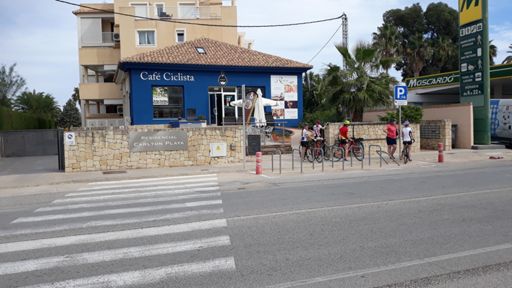 We hired bikes from here in Dénia