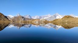 lacs de fenêtre depuis le col saint Bernard