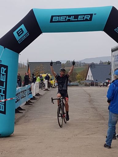 Hoch die Hände Wochenende 🙌🏼