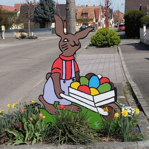 Dorfschmuck in Frankreich.