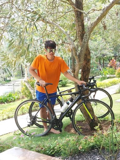 Ko liong kacamata baru😃