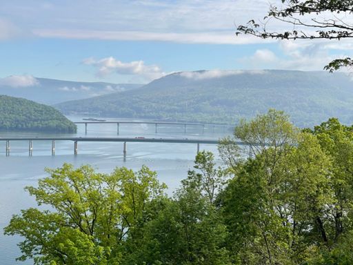 I-24 (closest bridge), US Highway 41 (far bridge) over the Tennessee River / Nickajack Lake