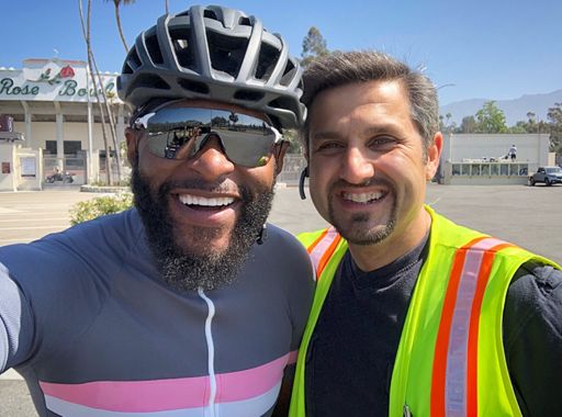 Boy oh boy! What can I say about this guy! This is Vardan! I met him at VELO years ago when I first started riding, he taught me the bases of what I know today. He was actually the guy who convinced me to wear a cycling kit hahahahaha!! Love this guy, he was lost a lot of weight and is much happier now!