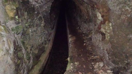 Viele düstere, schmale und niedrige Tunnel mussten heute unter die Stollen genommen werden