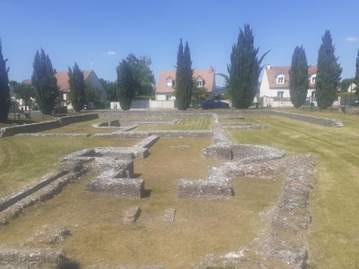 Vestiges de thermes romains - Pithiviers-le-Viel