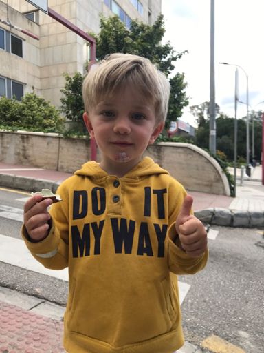 Ça méritait bien un bon Kinder et une choupa choups !