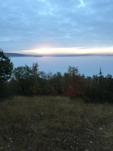 La vallée de la Dordogne dans la brume ce matin... 8 degrés