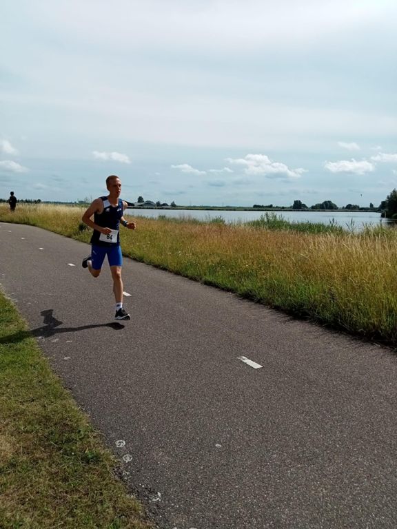 Race image