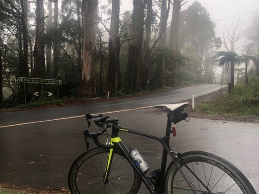 Skyhigh Exit on to Ridge Rd