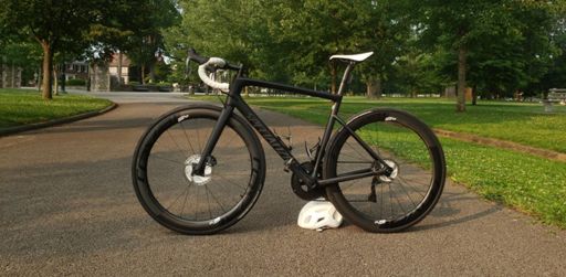Matt's bike. It's pretty darn sweet. I'm lucky to have such a good buddy who lets me take it for a spin...or two, hopefully.