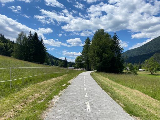 D2 cycle path from Jesenice to Kranjska Gora