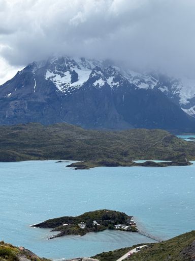 We had lunch in the restaurant down there. 