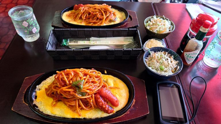 イタリアンセット クリームソーダ付きを注文♪