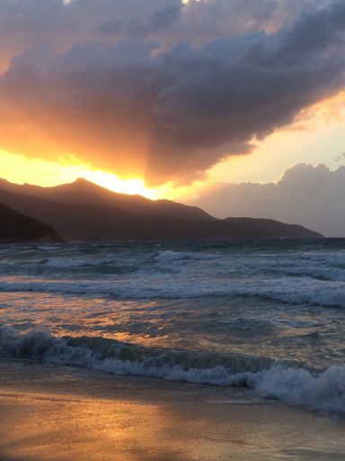 Sonnenuntergang in der Bucht von biodola