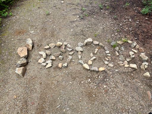 I have no idea what this marks. This spot isn’t 1000 miles or 1000 km from the border with Mexico or Canada, and it’s not 1000 miles or 1000 kilometers from the CA/OR border. 🤷🏻‍♀️
