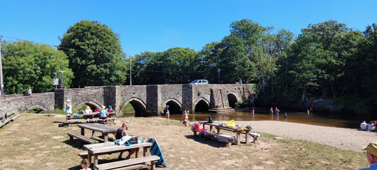 Lostwithiel Bridge, 13/14th century. https://en.wikipedia.org/wiki/Lostwithiel