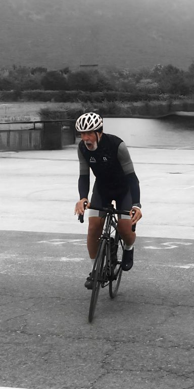 Pueblos rojos (Valle de Lana)...en tonos grises