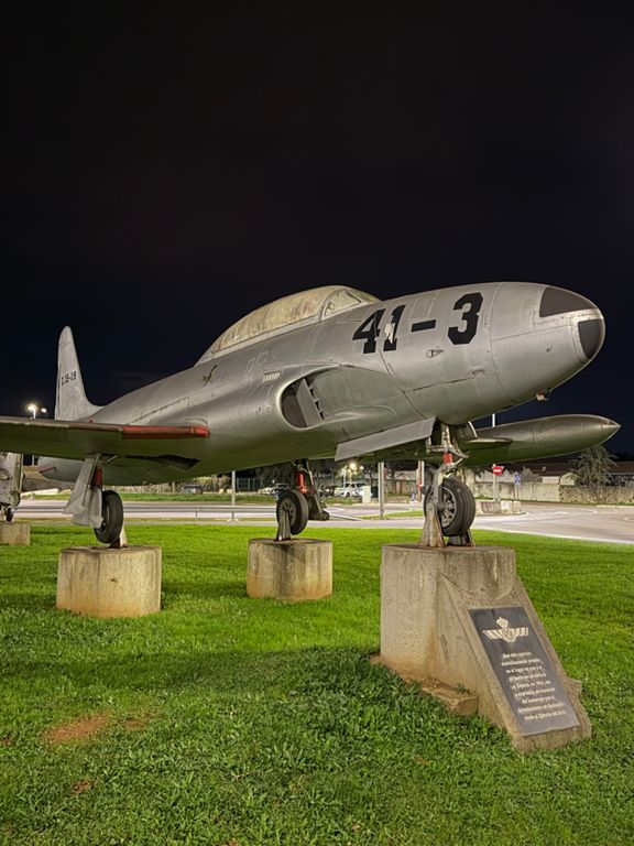 Parezco Tom Hanks 🛃🛅🛂✈️