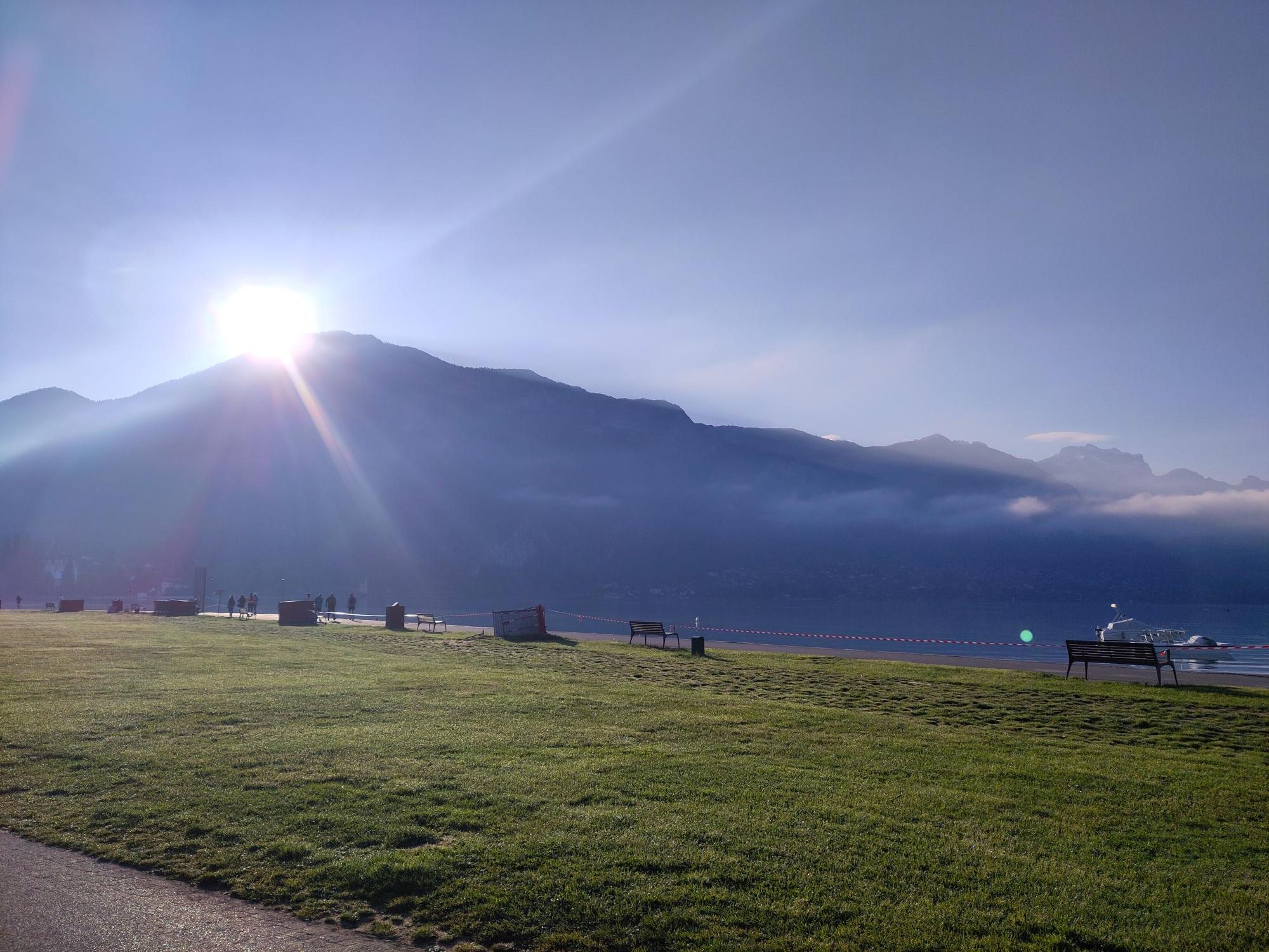https://dgtzuqphqg23d.cloudfront.net/Z67Ik4VuySfr1J-HO86v-gUa9Gi_rery6w3FdKRJFKs-2048x1536.jpg