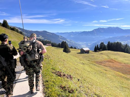 25km Marsch LW Na RS 82-2, oberhalb Brigels
