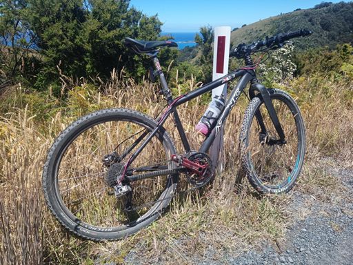 Azonic MTB today & if you look closely you might see the Apollo Bay harbour.
