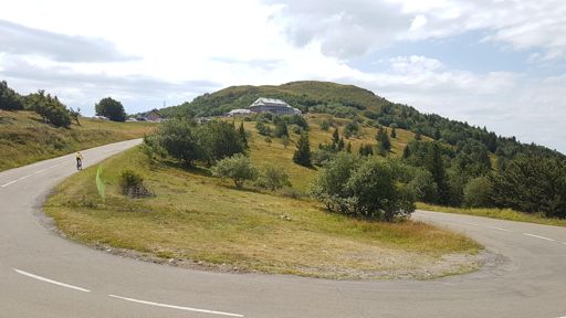 De bonnes jambes et une super condition physique, même si je commence à manquer sérieusement de fraîcheur dans les cols avec l'accumulation des sorties : les 2 semaines de vacances à venir vont peut-être faire du bien... Place à la coupure !