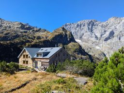 Boucle depuis Erstfeld entre via ferrata et lacs
