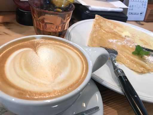 バニラカフェラテ&クレープ（CALULU）