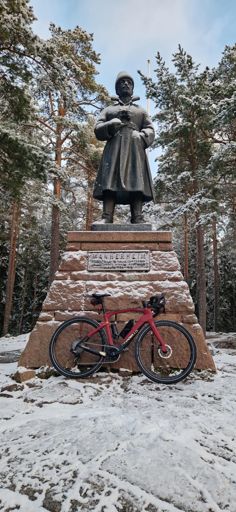 Syntymäpäiväkaveria (04.06.) kävin moikkaamassa. 