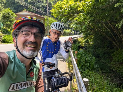 On the way to the falls