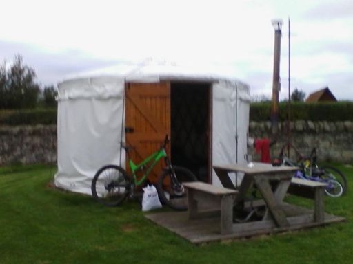 Keep the dirt out ma yurt