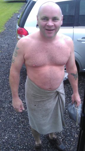 That fat basterdo never avg 21 😂