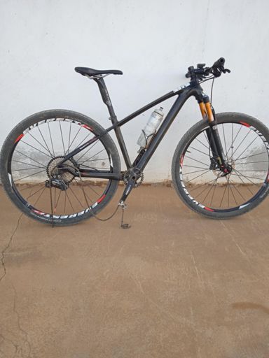 A peça está a caminho