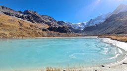 Tour du lac de moiry depuis grimentz, retour par la corne de sorebois