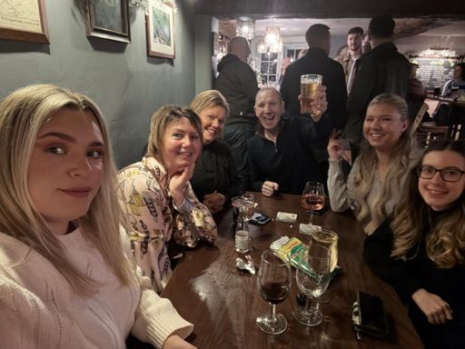 Off and running - Family Christmas!🎅🍾🎄