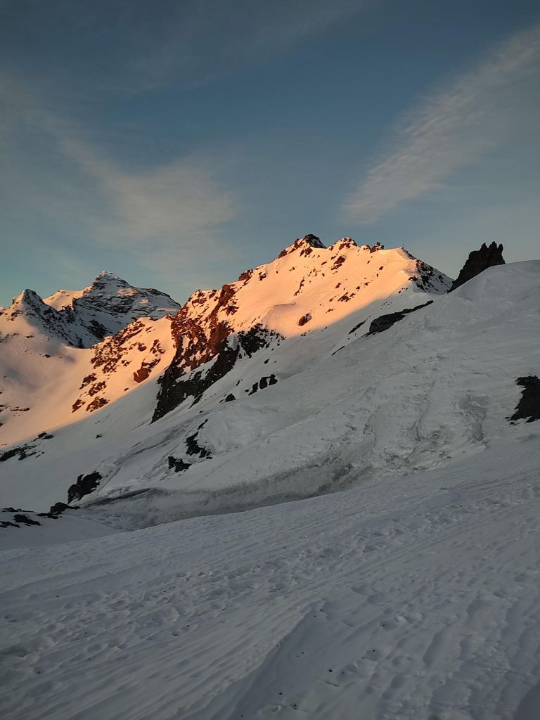 Double-click to expand Col De Thorens — photo 1