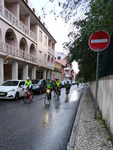 apesar do frio e da chuva, a Carla registou bem a nossa passagem no Parque D. Carlos I