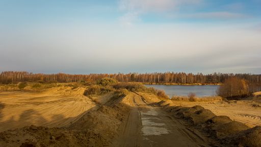 Карьеры к северо-востоку от Улыбышево.